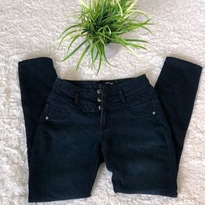 Refuge Jeans